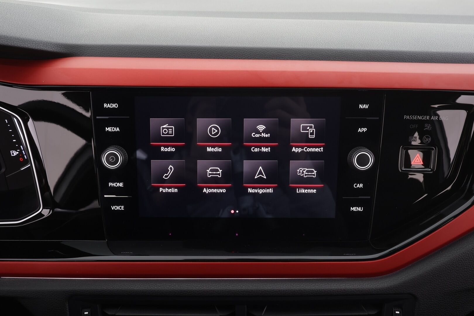 Volkswagen Polo 2019 GTI 2,0 TSI 147 kW (200 hv) DSG * ACC / P.Kamera / Beats äänentoisto / Keyless / Navi * - Suomi-auto / Kahdet renkaat