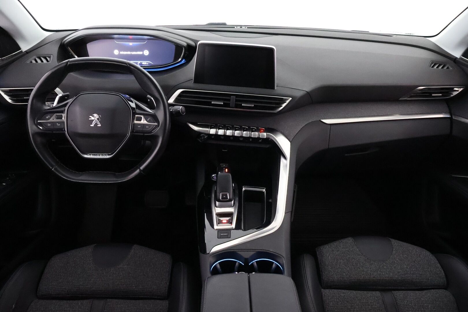 Peugeot 5008 2019 Allure BlueHDi 130 EAT8-automaatti - Vakkari / Puolinahkasisusta Muistilla / Lohko & Sisäpistoke / LED / P-Tutkat / Kaistavahti / 2x renkaat