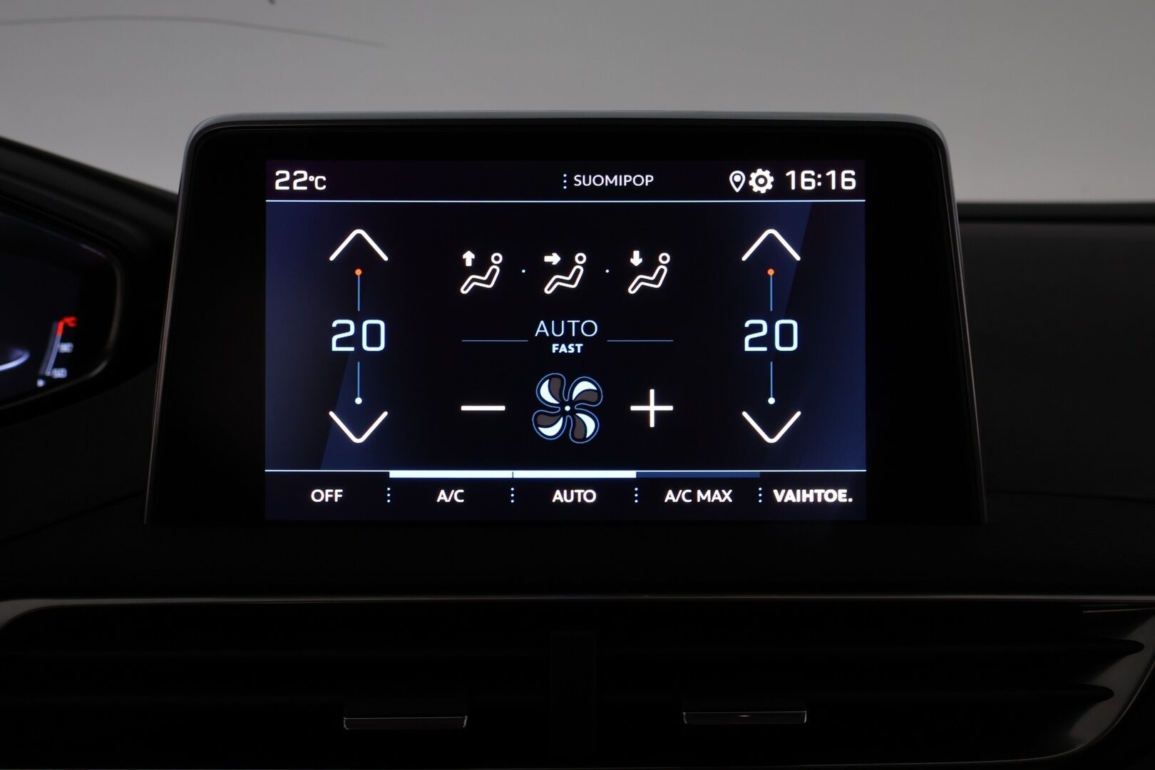 Peugeot 5008 2019 Allure BlueHDi 130 EAT8-automaatti - Vakkari / Puolinahkasisusta Muistilla / Lohko & Sisäpistoke / LED / P-Tutkat / Kaistavahti / 2x renkaat