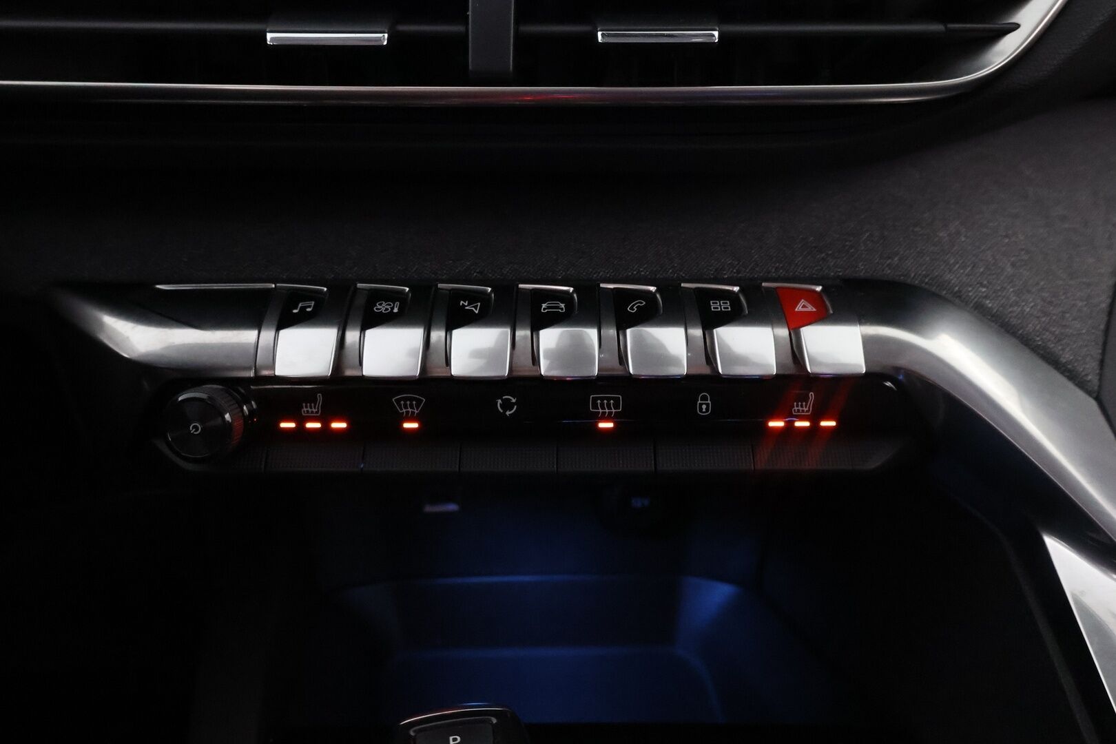 Peugeot 5008 2019 Allure BlueHDi 130 EAT8-aut. *Lohko / Vakkari / Puolinahat Muistilla / LED / P-Tutkat / Kaistavahti* -  2x renkaat / Siisti maalipinta / Hieno yksilö