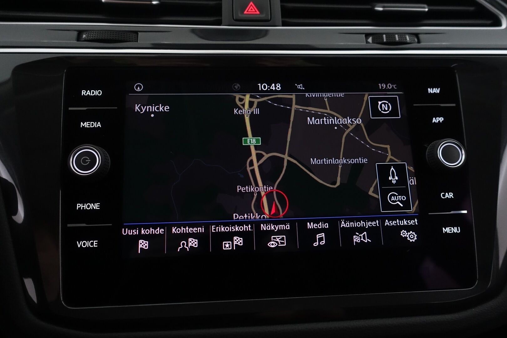 Volkswagen Tiguan 2019 Comfortline 1,5 TSI EVO 110 kW (150 hv) DSG-automaatti - | Suomi-auto | ACC | Webasto | Merkkihuollot | Koukku | P-tutkat | Keyless | Carplay | Navi | Kaistanpitoavustin | 2xrenkaat & vanteet |