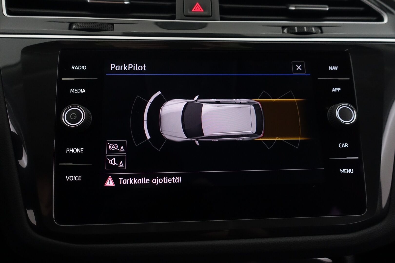Volkswagen Tiguan 2019 Comfortline 1,5 TSI EVO 110 kW (150 hv) DSG-automaatti - | Suomi-auto | ACC | Webasto | Merkkihuollot | Koukku | P-tutkat | Keyless | Carplay | Navi | Kaistanpitoavustin | 2xrenkaat & vanteet |