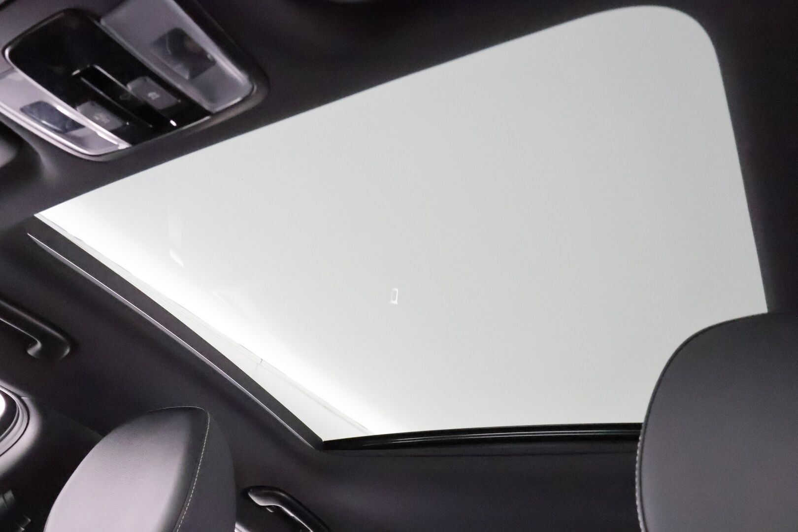 Kia ProCeed 2019 1,6 CRDi SCR ISG 136hv GT-Line Business Premium SB DCT A/T EcoDynamics * SCC / LED / P.Kamera / Muistipenkki / Webasto * - Lasikattoluukku / Kaistavahti / Navi / Keyless / Suomi-auto / Kahdet renkaat 