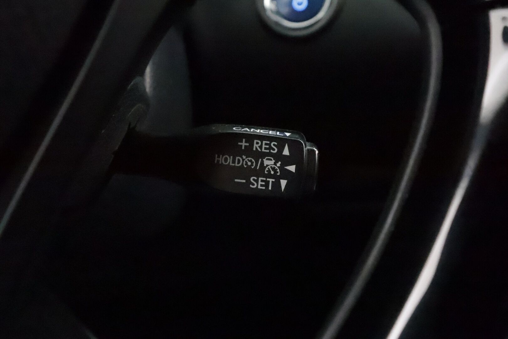 Toyota C-HR 2019 1,8 Hybrid Premium Edition - | ACC | Koukku | JBL | LED | Puolinahat | Navi | P.kamera ja tutkat | Lane Assist | BSM | RCTA | Lämm. ratti | Keyless | Merkkihuollot |