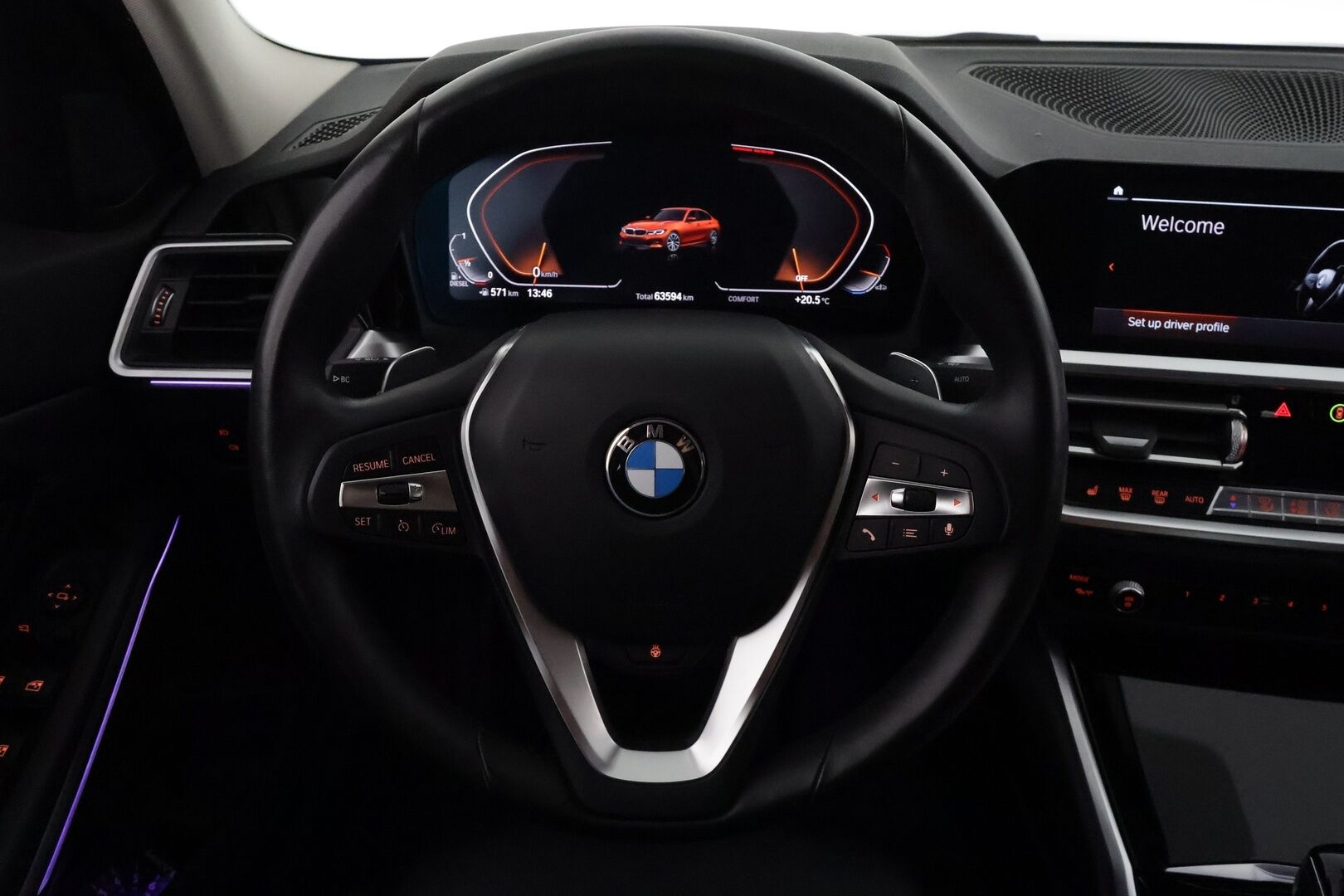 BMW 320 2019 G20 Sedan 320d A xDrive Launch Edition Sport - 3,99 % KORKOTARJOUS TÄHÄN AUTOON - Suomiauto / Webasto / Laser LED / HiFi / Nahkasisusta / Comfort Access / Digimittari / Shadowline / HUD / Gesture Control / Vetokoukku / Varusteltu!