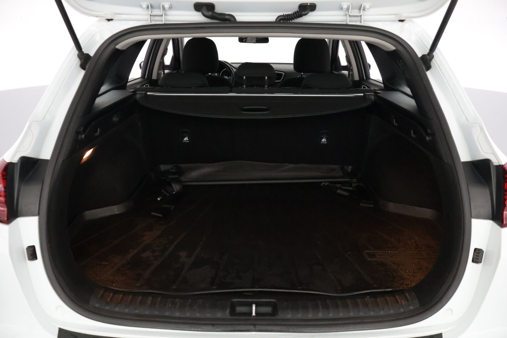 Kia Ceed 2019 1,4 T-GDI ISG 140hv LX SW DCT A/T EcoDynamics ** Juuri saapunut - ** Vakkari / Kamera / Kahdet renkaat ** - HULLU BLACKWEEK KORKOTARJOUS 2,49%