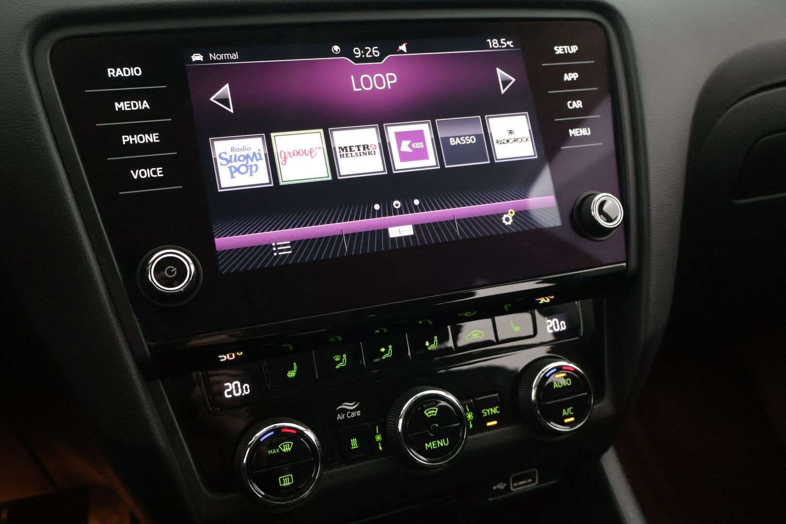 Skoda Octavia 2019 Combi 1,5 TSI Style BusinessLine DSG * ACC / Webasto / P.kamera / Keyless / Apple&Android * - 1.Om Suomi-auto / Kahdet Renkaat