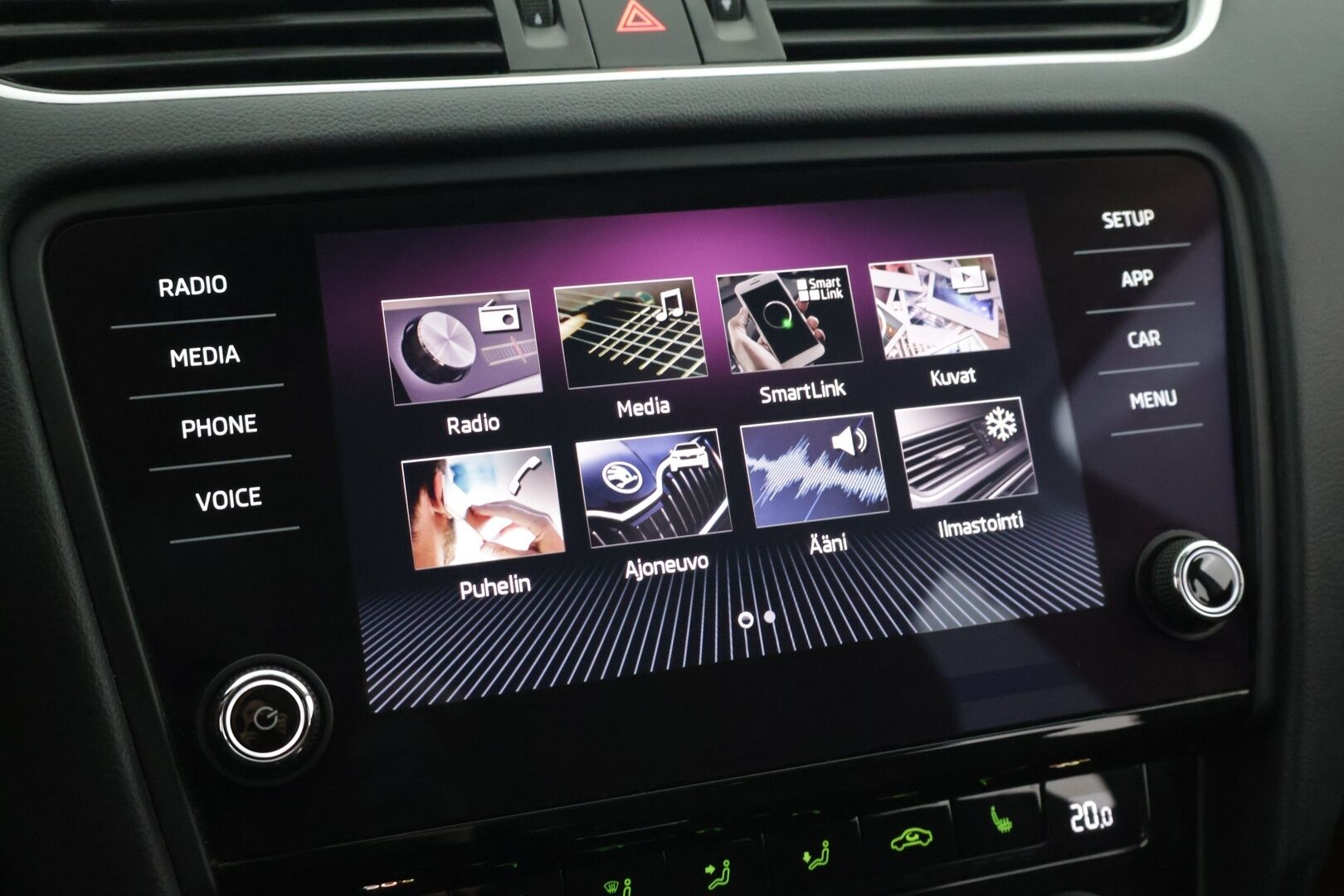 Skoda Octavia 2019 Combi 1,5 TSI Style BusinessLine DSG * ACC / Webasto / P.kamera / Keyless / Apple&Android * - 1.Om Suomi-auto / Kahdet Renkaat