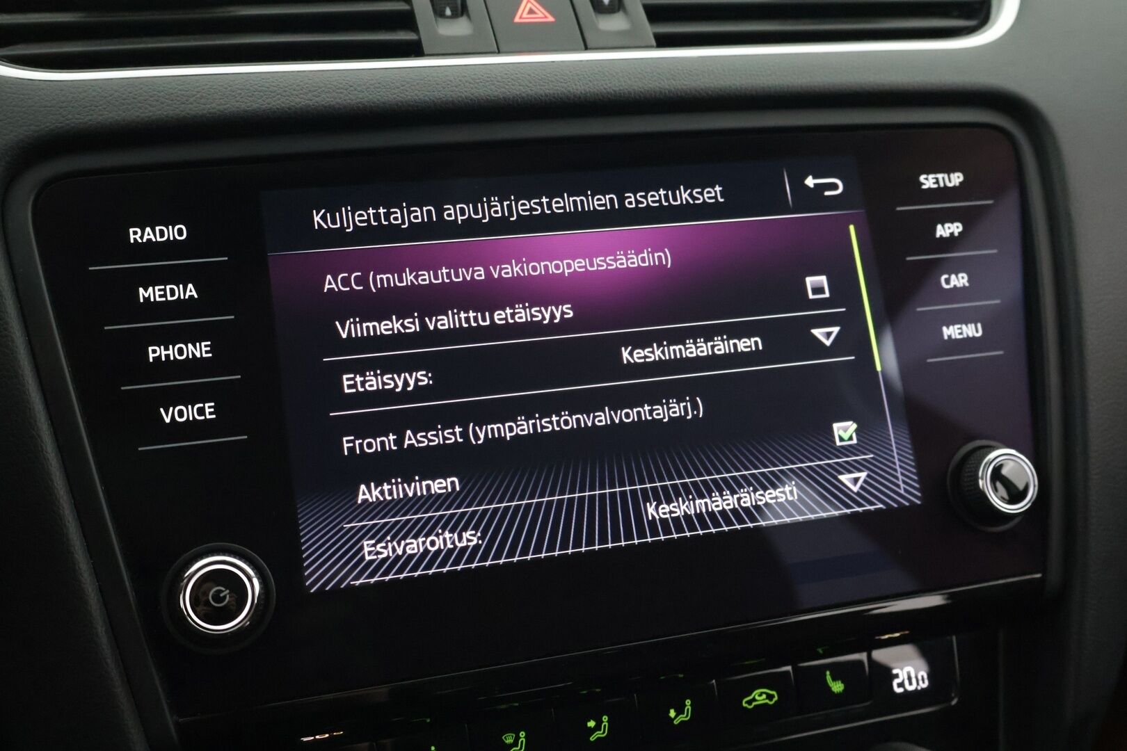 Skoda Octavia 2019 Combi 1,5 TSI Style BusinessLine DSG * ACC / Webasto / P.kamera / Keyless / Apple&Android * - 1.Om Suomi-auto / Kahdet Renkaat