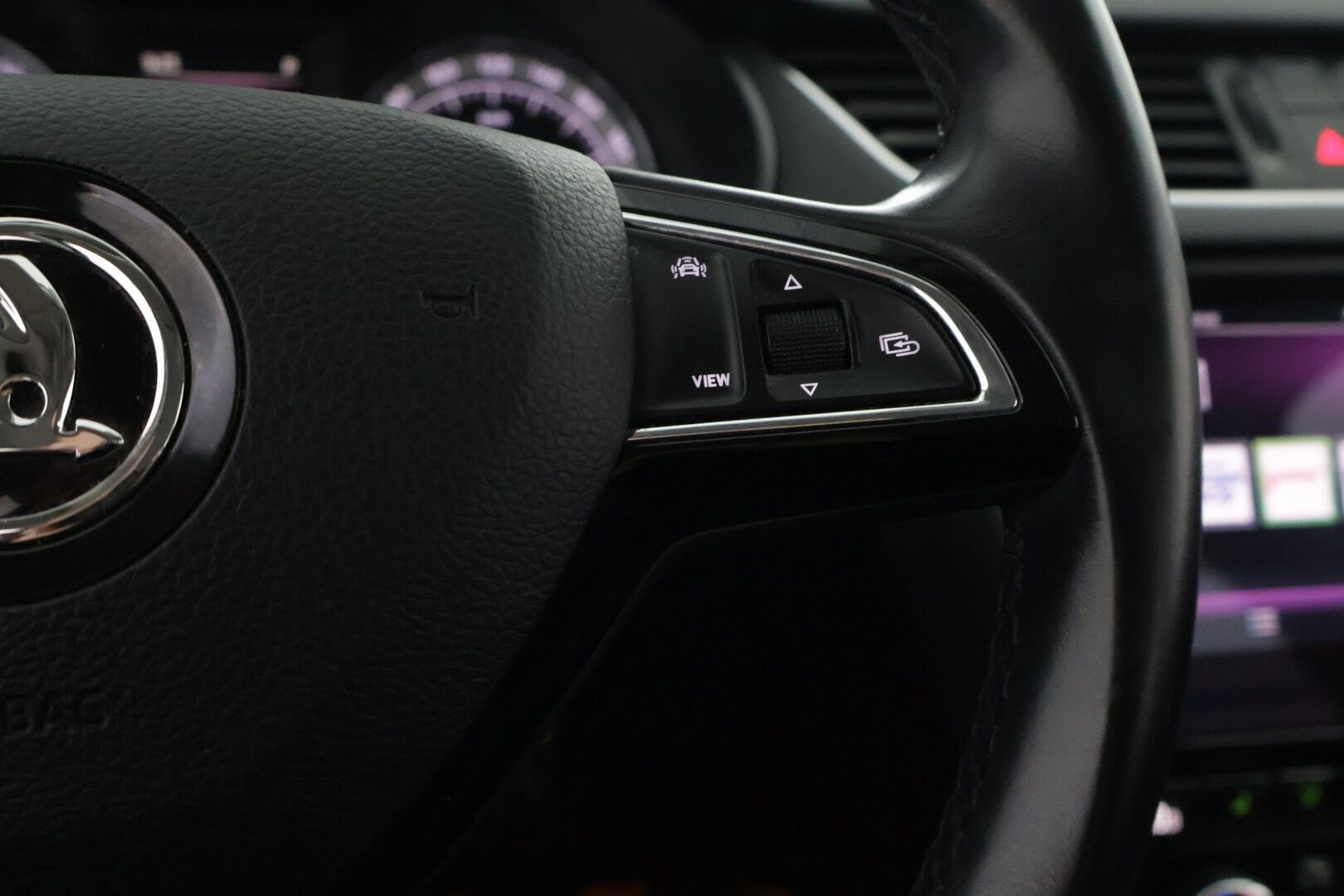 Skoda Octavia 2019 Combi 1,5 TSI Style BusinessLine DSG * ACC / Webasto / P.kamera / Keyless / Apple&Android * - 1.Om Suomi-auto / Kahdet Renkaat