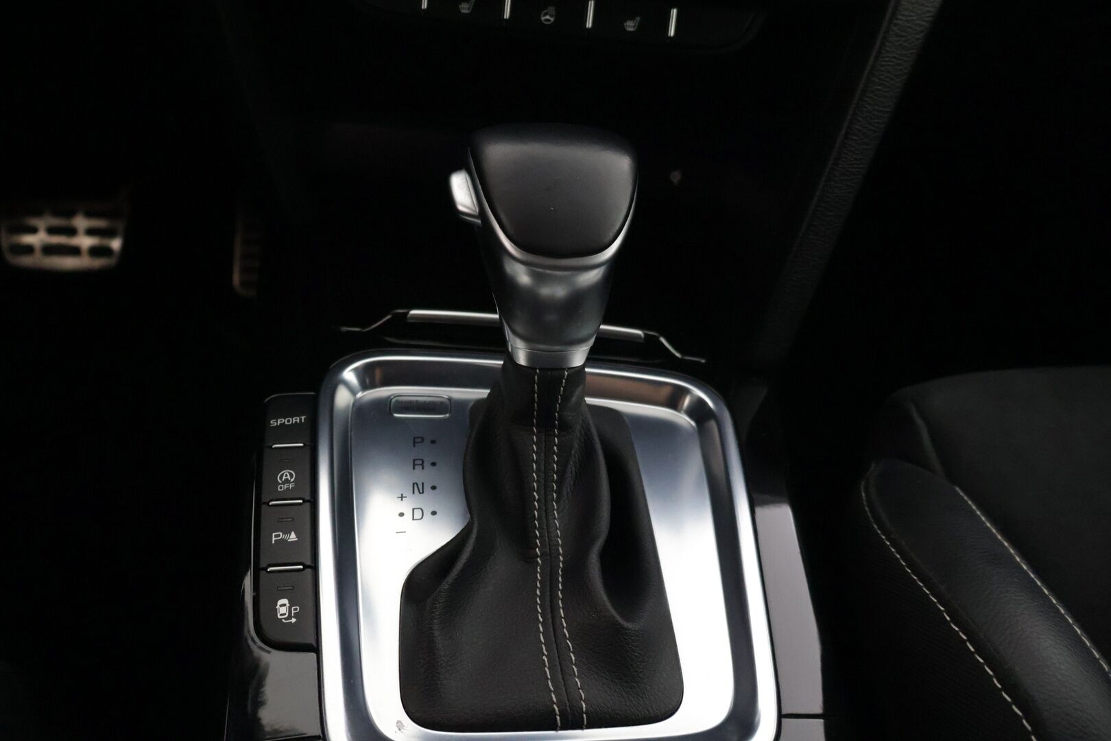 Kia ProCeed 2019 1,4 T-GDI ISG 140hv GT-Line Business Premium* Adap.vakkari / Lohko / Kamera / Ratinlämmitin / Muistipenkki / Sähkäkontti * - * Huippuvarusteet / GT-Line / Merkkihuollot / Särmä yksilö / 2x hyvät renkaat vanteineen *