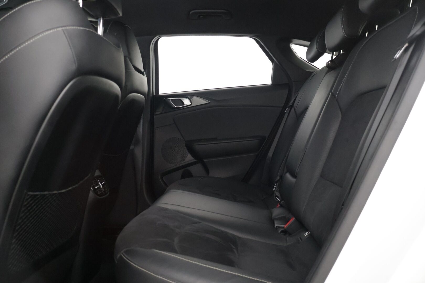 Kia ProCeed 2019 1,4 T-GDI ISG 140hv GT-Line Business Premium* Adap.vakkari / Lohko / Kamera / Ratinlämmitin / Muistipenkki / Sähkäkontti * - * Huippuvarusteet / GT-Line / Merkkihuollot / Särmä yksilö / 2x hyvät renkaat vanteineen *