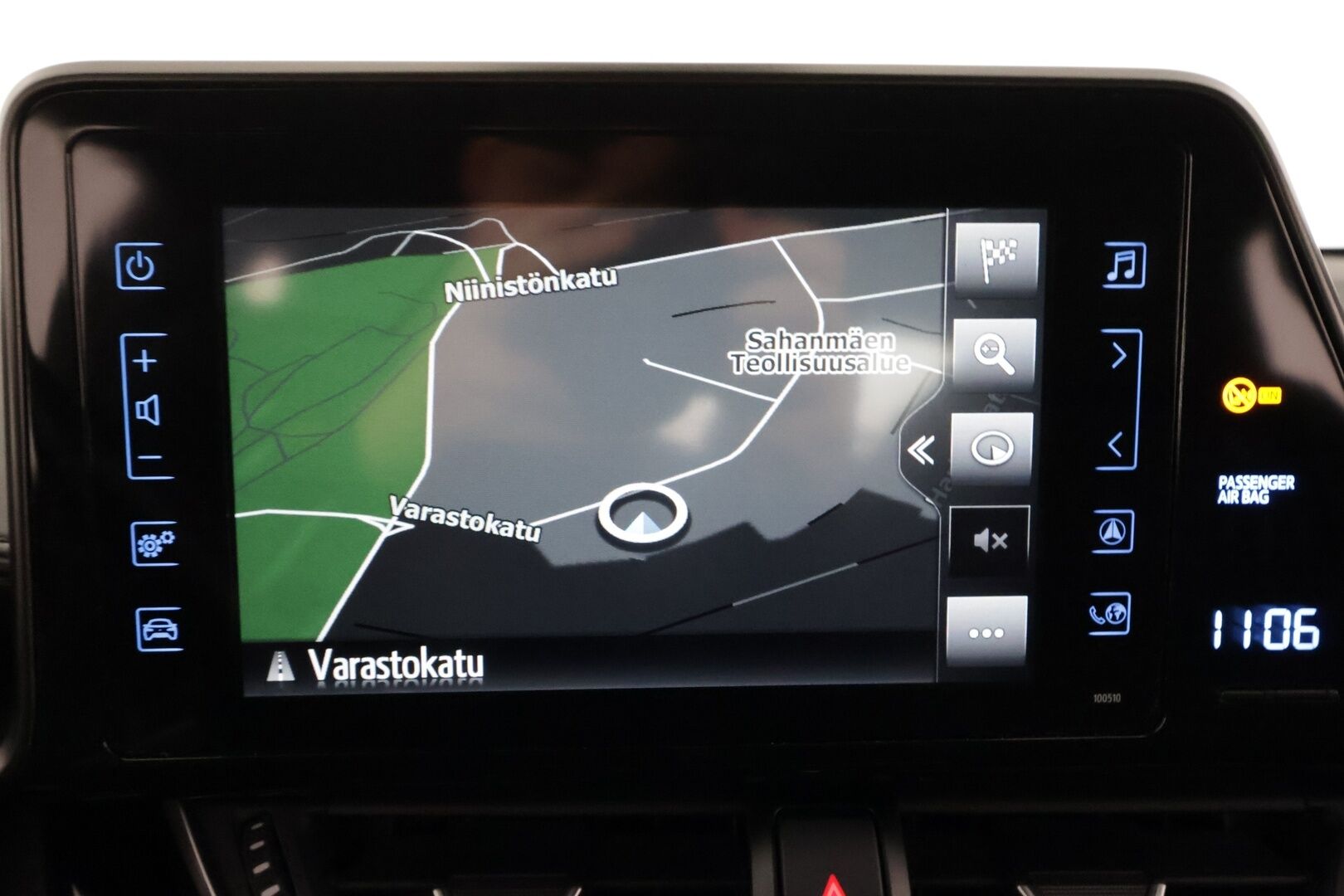Toyota C-HR 2019 1,8 Hybrid Active Edition - | ACC | Kaistavahti | Navi | P.kamera |  Lohkolämmitin | Sisätilanlämmitin | Keyless | Kahdet renkaat | Suomi-auto | Merkkihuollot | 