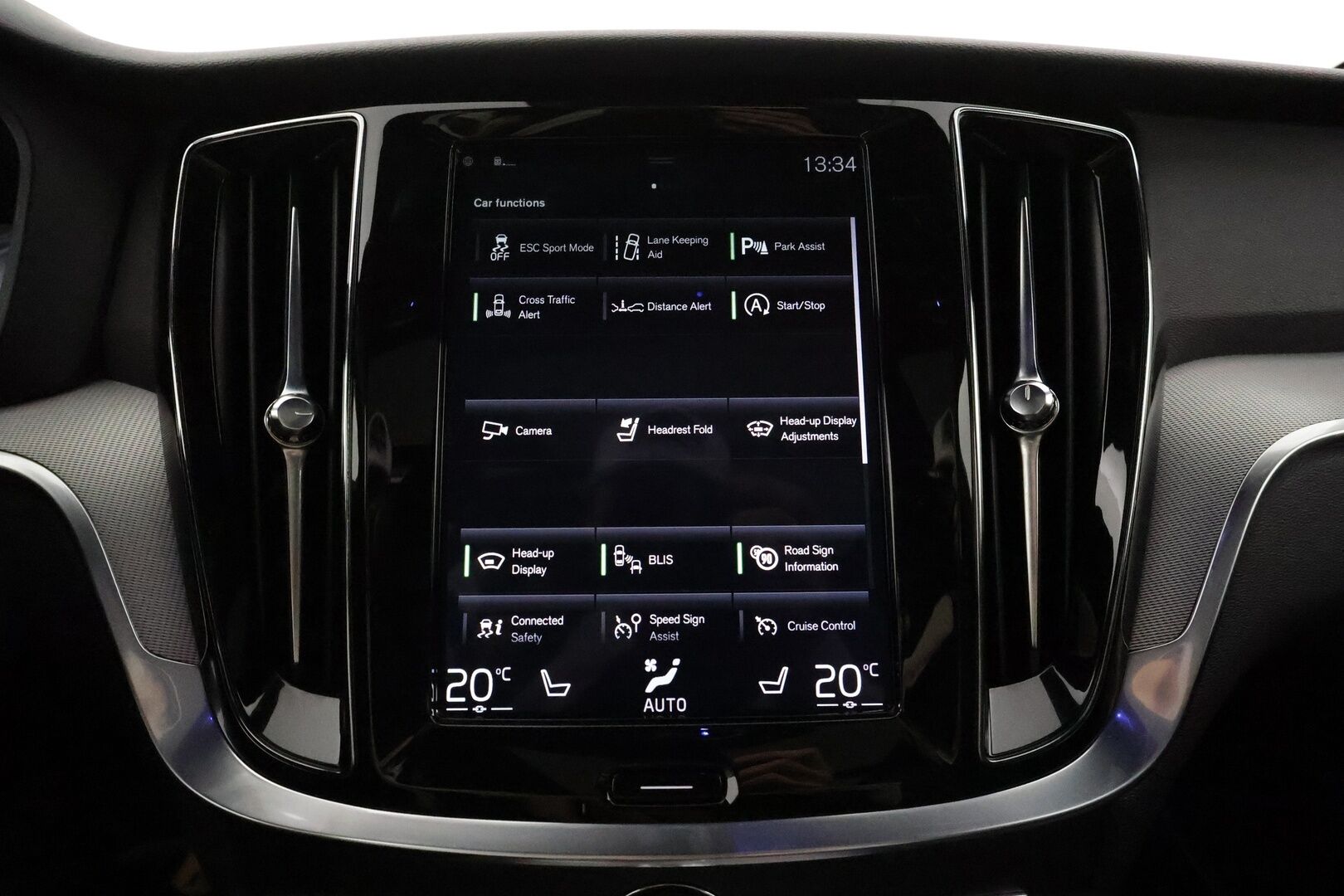 Volvo V60 2019 T5 Business R-Design aut Polestar **HUD / Panorama / B&W / Webasto / 360 Kamera / Muistipenkki / Adapt. vakkari** - 3,99 % KORKOTARJOUS TÄHÄN AUTOON - Suomi-auto / Merkkihuollettu 