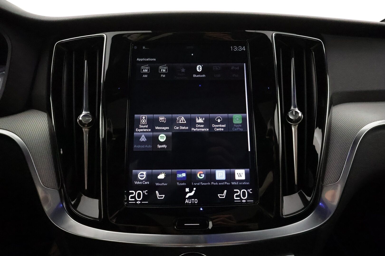 Volvo V60 2019 T5 Business R-Design aut Polestar **HUD / Panorama / B&W / Webasto / 360 Kamera / Muistipenkki / Adapt. vakkari** - 3,99 % KORKOTARJOUS TÄHÄN AUTOON - Suomi-auto / Merkkihuollettu 