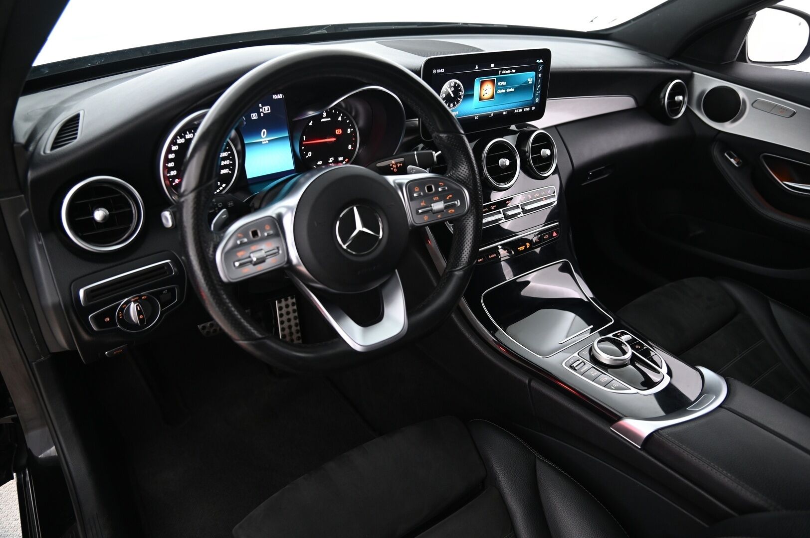 Mercedes-Benz C 2019 220 d T A Business AMG *Webasto / P-kamera / Vetokoukku / Led * - * Siisti / Näyttävät vanteet / hyvä huoltohistoria*