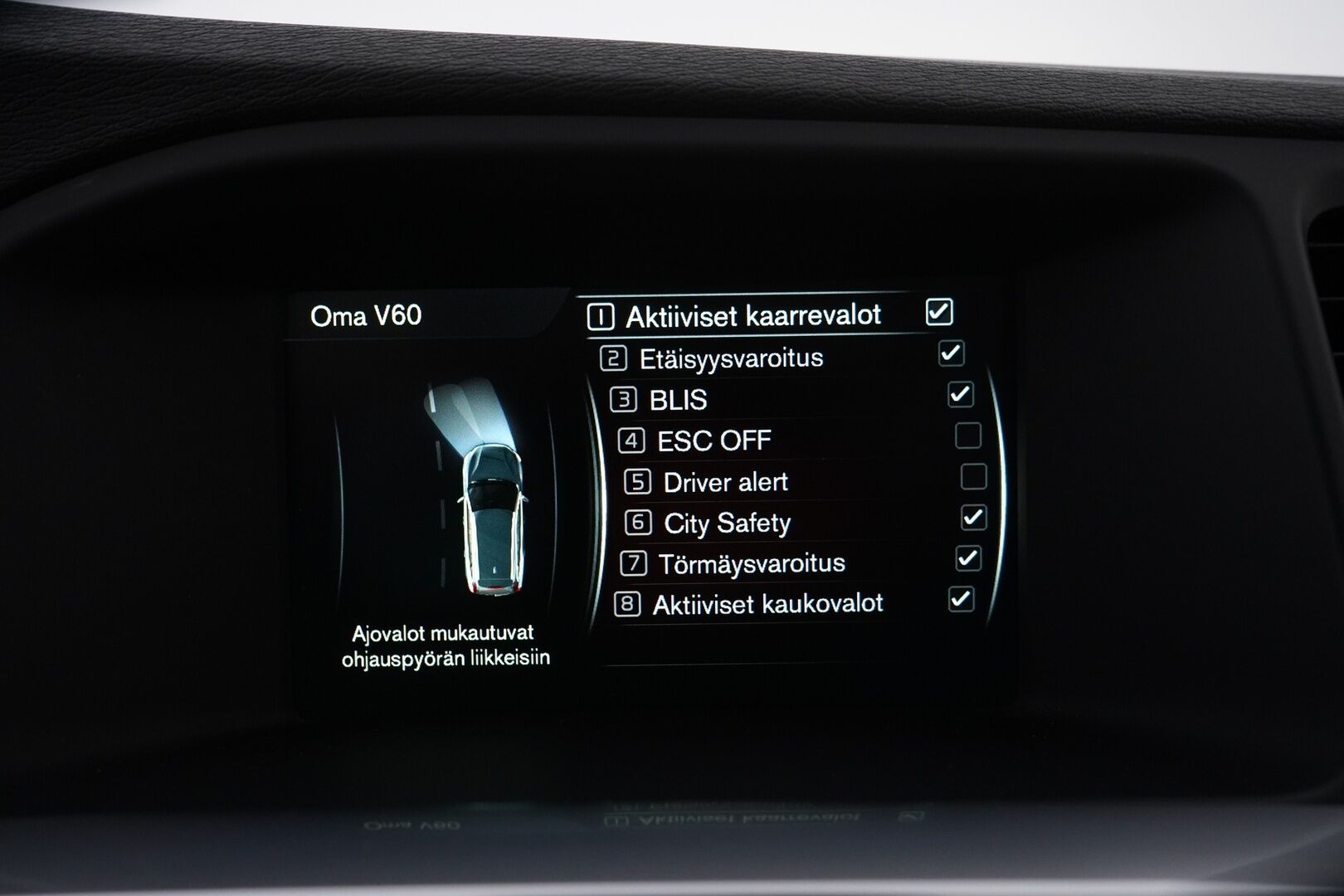 Volvo V60 2015 D6 AWD R-Design plug in hybrid aut * ACC / Webasto / Kamera / Koukku / Blis* - SoH 90% / Juuri katsastettu / Kahdet renkaat / Hyvät varuseet