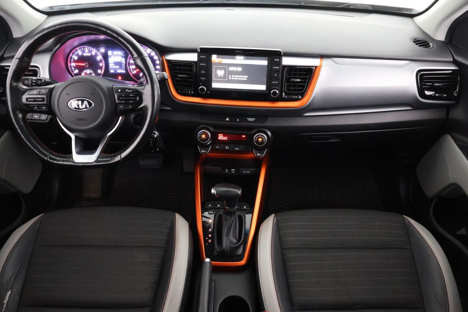 Kia Stonic 2019 1,0 T-GDI ISG 120hv EX Design DCT EcoDynamics - | P-Kamera | Suomi-Auto | Apple&Android | Ratinlämmitys | Osanahat | Lane Assist