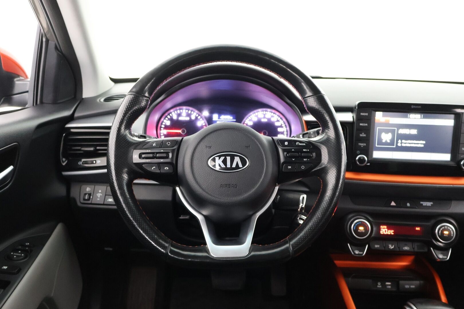 Kia Stonic 2019 1,0 T-GDI ISG 120hv EX Design DCT EcoDynamics - | P-Kamera | Suomi-Auto | Apple&Android | Ratinlämmitys | Osanahat | Lane Assist