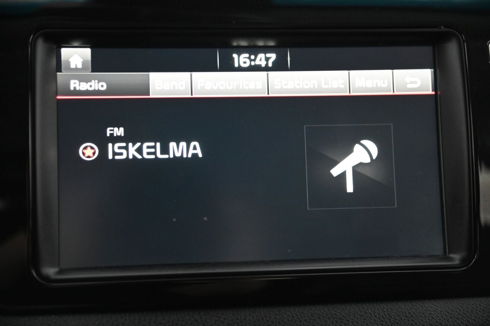 Kia Niro plug-in 2019 1,6 GDI Business Luxury DCT *JBL / ACC / Keylessgo / Koukku / Ilmastoidut Penkit / P*kamera / Tutkat* - *Siisti juuri saapunut / 2x renkaat*