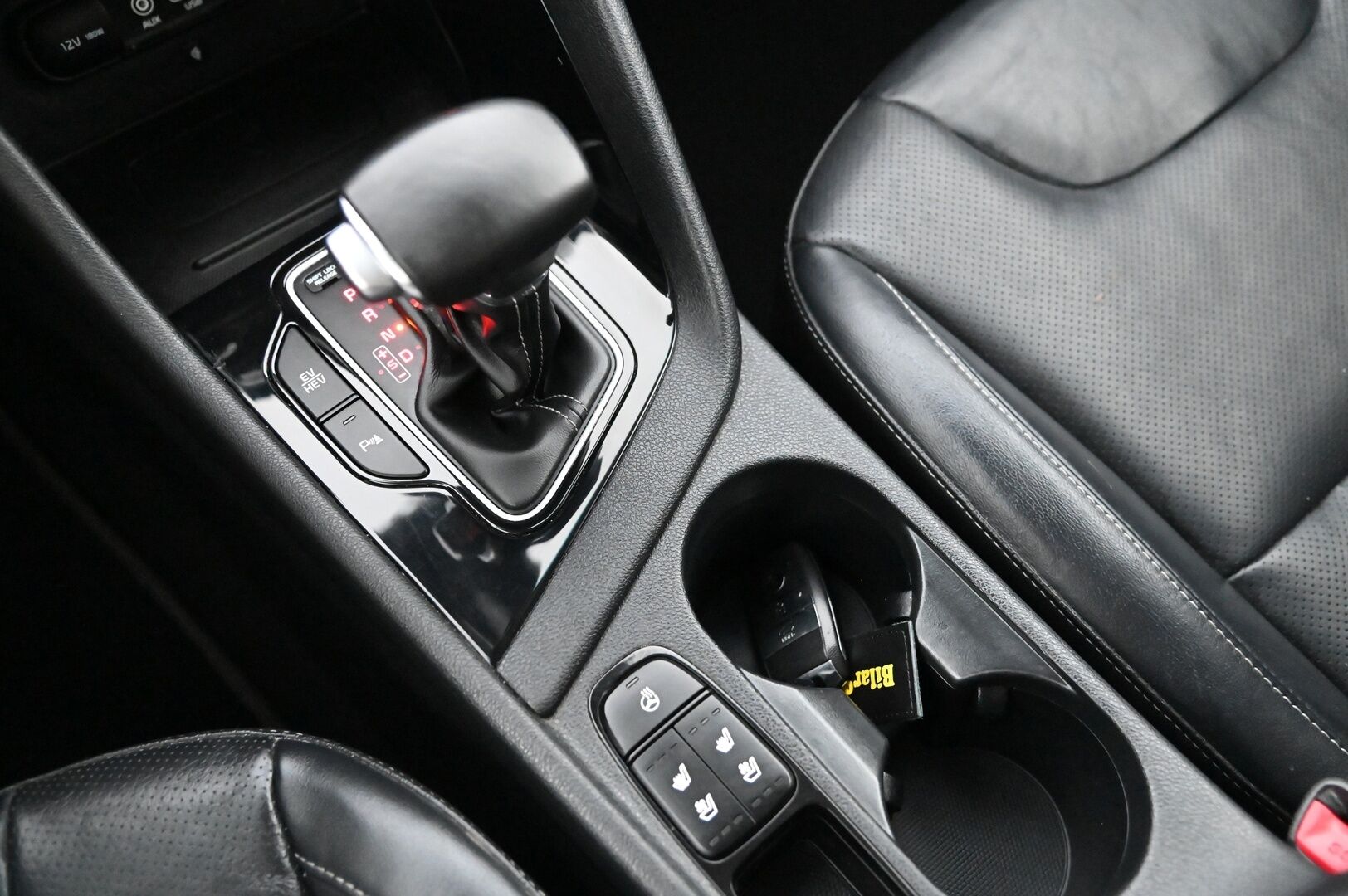 Kia Niro plug-in 2019 1,6 GDI Business Luxury DCT *JBL / ACC / Keylessgo / Koukku / Ilmastoidut Penkit / P*kamera / Tutkat* - *Siisti juuri saapunut / 2x renkaat*