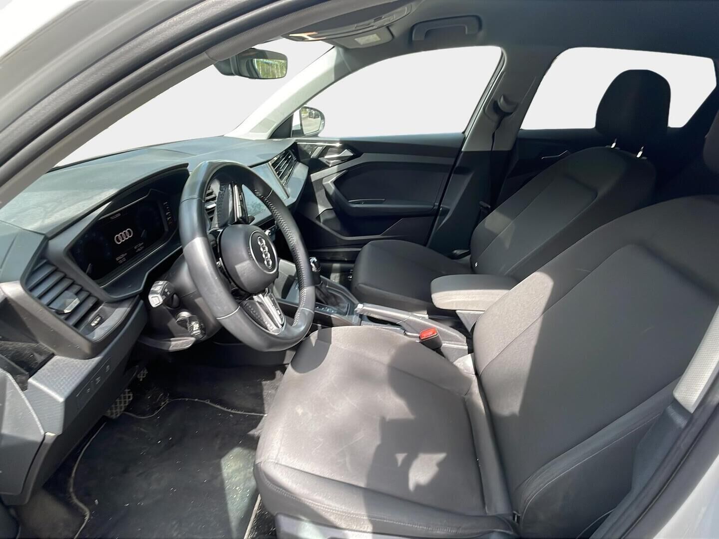 Audi A1 2019 Sportback Business 30 TFSI 85 kW S tronic - Digimittaristo | Vakkari | Suomi-auto |
