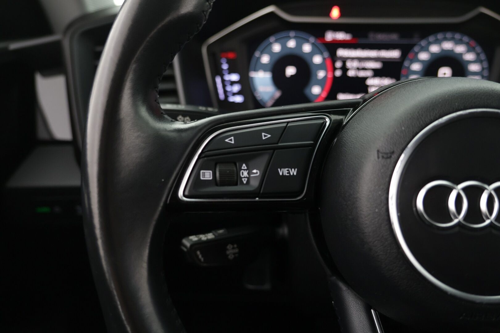 Audi A1 2019 Sportback Business 30 TFSI 85 kW S tronic - Digimittaristo | Vakkari | Suomi-auto |