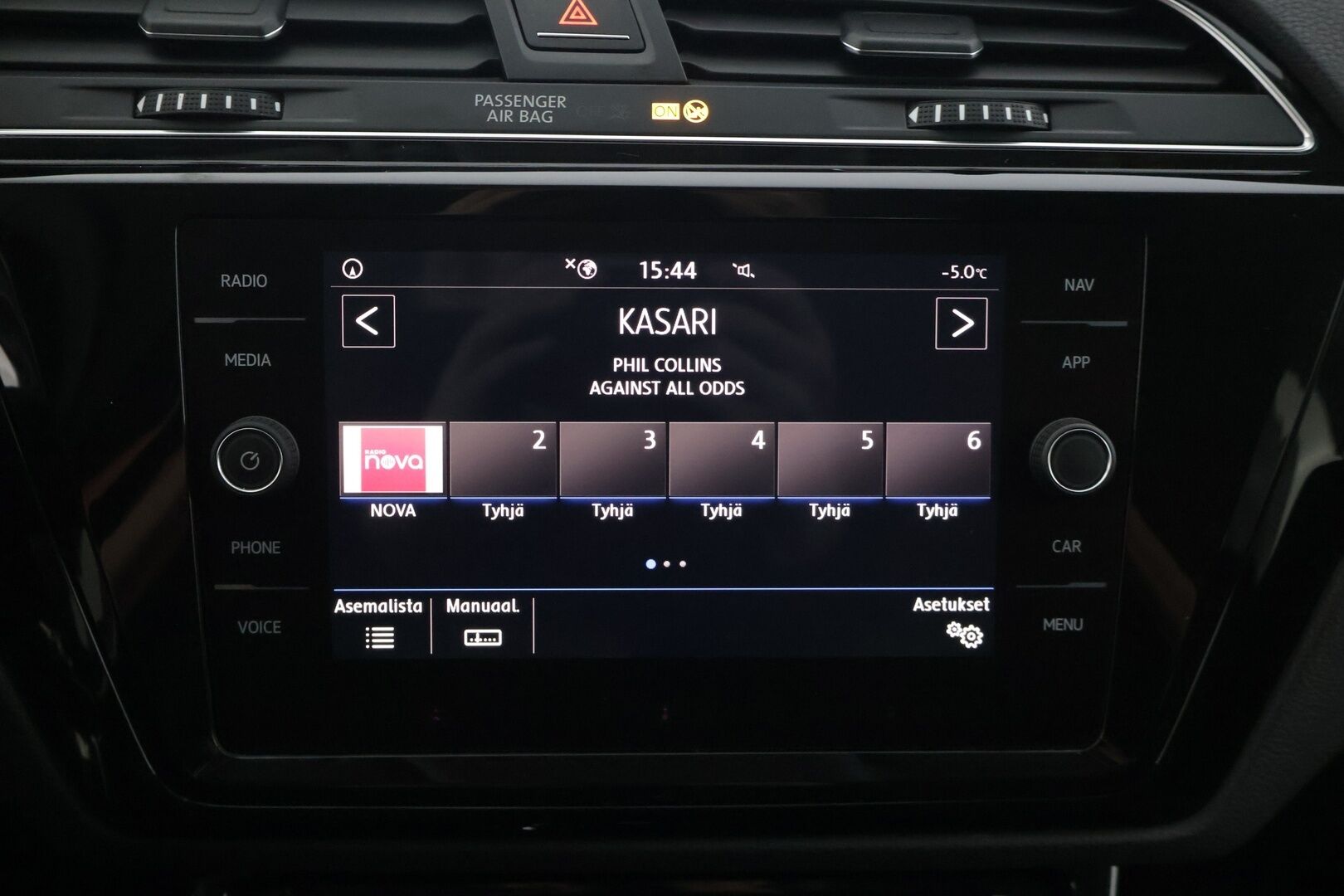 Volkswagen Touran 2019 Highline 1,5 TSI EVO 110 kW (150 hv) DSG-automaatti *Adapt. vakkari / Webasto / P. Tutkat / Sähkökontti / AppleCarPlay* - 7-paikkainen / Suomi-auto / Jakohihna vaihdettu! 