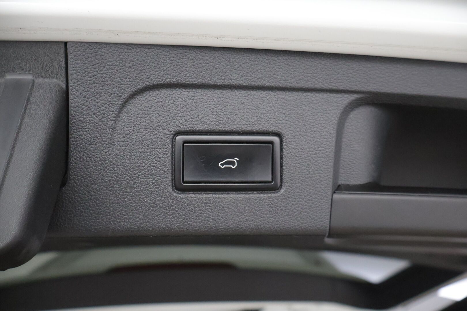 Volkswagen Touran 2019 Highline 1,5 TSI EVO 110 kW (150 hv) DSG-automaatti *Adapt. vakkari / Webasto / P. Tutkat / Sähkökontti / AppleCarPlay* - 7-paikkainen / Suomi-auto / Jakohihna vaihdettu! 