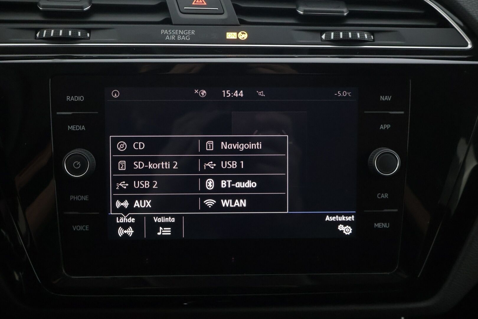 Volkswagen Touran 2019 Highline 1,5 TSI EVO 110 kW (150 hv) DSG-automaatti *Adapt. vakkari / Webasto / P. Tutkat / Sähkökontti / AppleCarPlay* - 7-paikkainen / Suomi-auto / Jakohihna vaihdettu! 