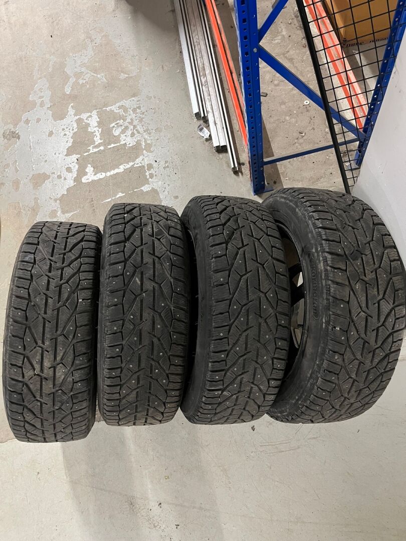 Audi A6 2014 Avant 3,0 V6 TDI 150 kW quattro S tronic Start-Stop * YritysOutlet - Myydään vain yrityksille * - *2 x renkaat aluvantein / Seuraava katsastus 08/2026*