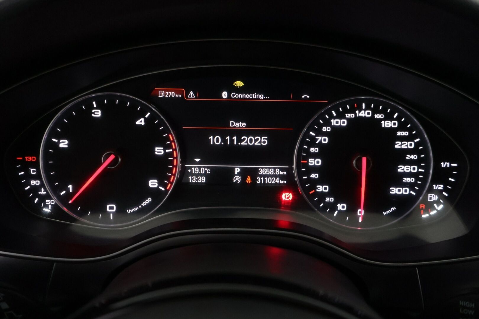 Audi A6 2014 Avant 3,0 V6 TDI 150 kW quattro S tronic Start-Stop * YritysOutlet - Myydään vain yrityksille * - *2 x renkaat aluvantein / Seuraava katsastus 08/2026*