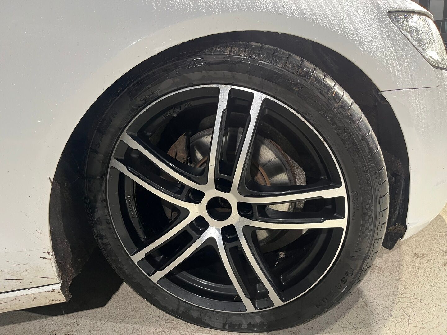 Audi A6 2014 Avant 3,0 V6 TDI 150 kW quattro S tronic Start-Stop * YritysOutlet - Myydään vain yrityksille * - *2 x renkaat aluvantein / Seuraava katsastus 08/2026*