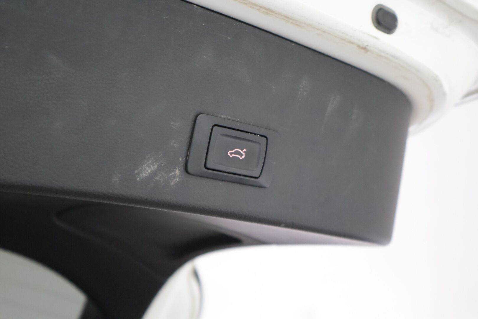 Audi A6 2014 Avant 3,0 V6 TDI 150 kW quattro S tronic Start-Stop * YritysOutlet - Myydään vain yrityksille * - *2 x renkaat aluvantein / Seuraava katsastus 08/2026*