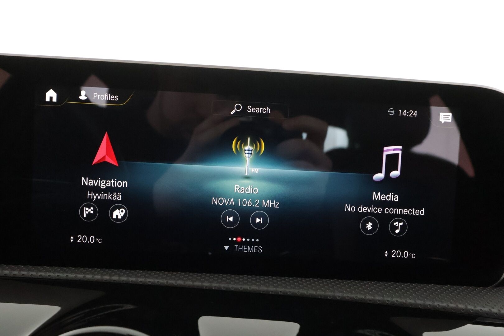 Mercedes-Benz A 2019 200 A sedan Business Style * Vakkari / P.kamera / Lohko / Puolinahat / Multibeam / Widescreen / Navi * - Suomi-auto / Kahdet renkaat aluvanteilla