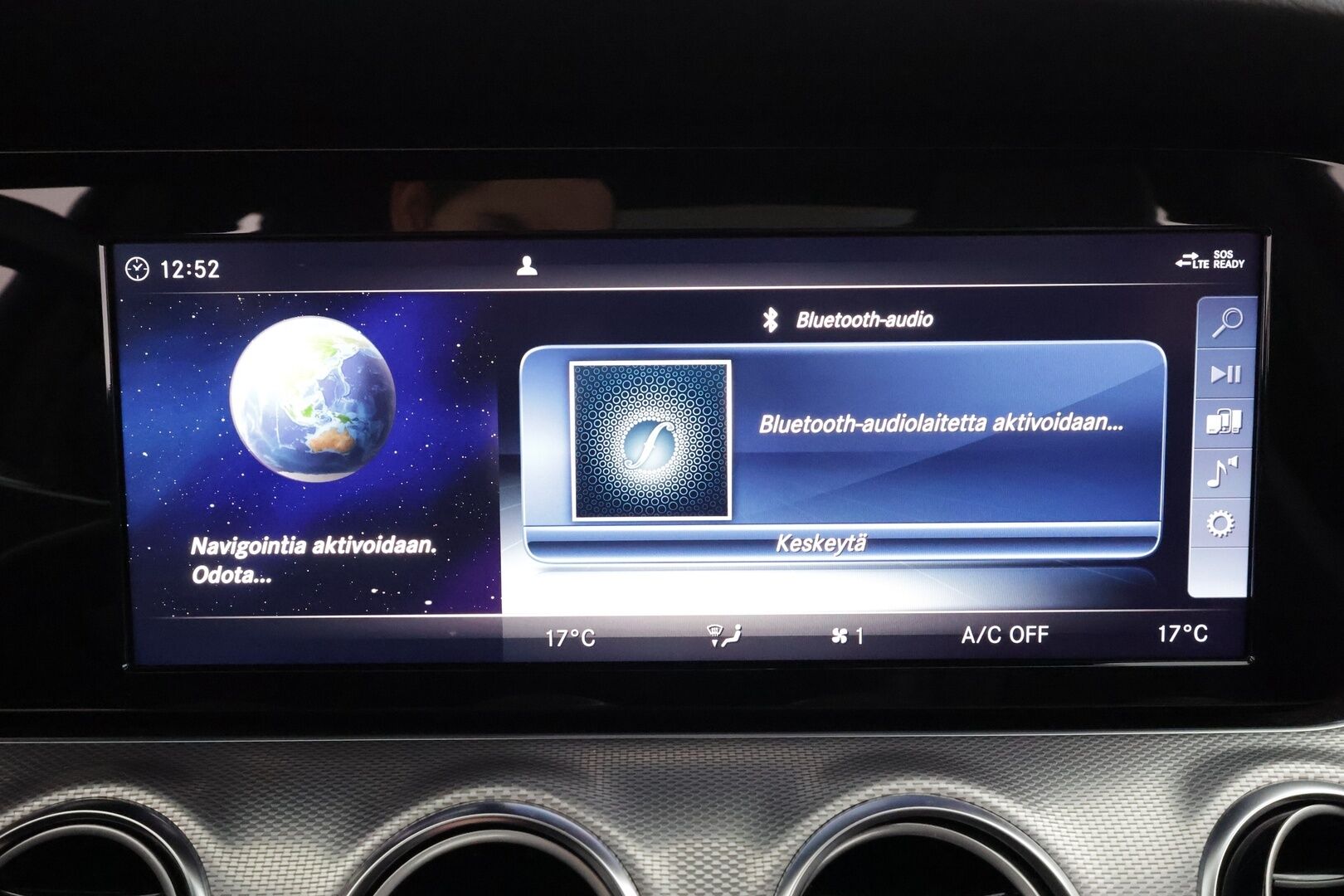 Mercedes-Benz E 2018 E 200 d A Premium Business AMG * Burmester / Muistipenkit / 360° / Panorama / Multibeam / Koukku / Katveavustin * - Kahdet renkaat - HULLU BLACKWEEK KORKOTARJOUS 2,49%