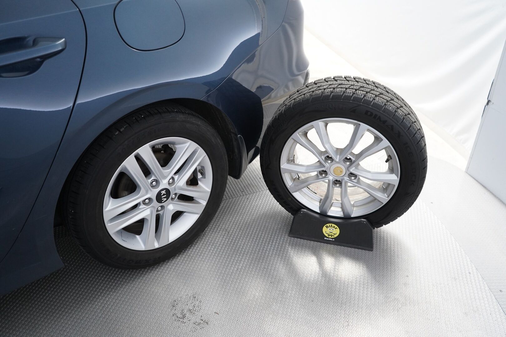 Kia Ceed 2019 1,4 T-GDI ISG 140hv EX SW DCT A/T EcoDynamics - Vetokoukku | Puolinahkasisusta | App connect | Vakkari | Peruutuskamera | Lohkolämmitin | Kahdet renkaat alumiinivantein | Fiksu huoltohistoria