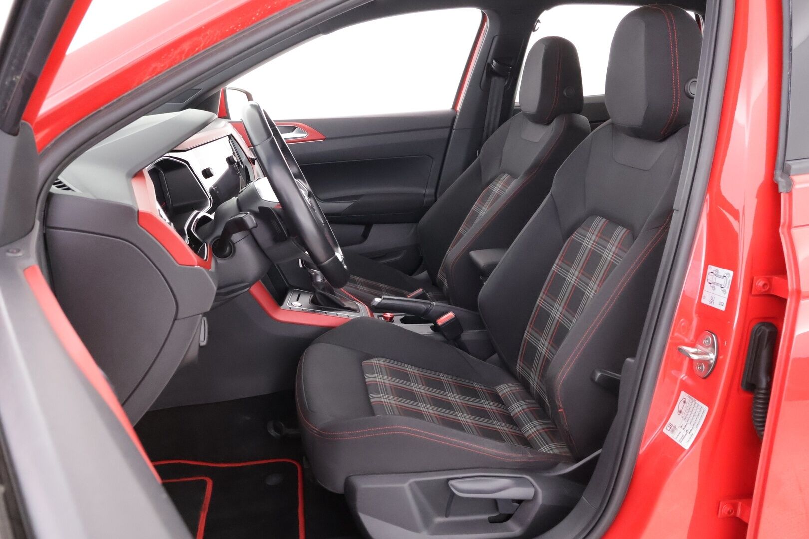 Volkswagen Polo 2019 GTI 2,0 TSI 147 kW (200 hv) DSG-automaatti * Suomiauto / Adapt.Vakkari / LED / Digimittari / Juuri Katsastettu! - Juuri tullut Tampereelle! 