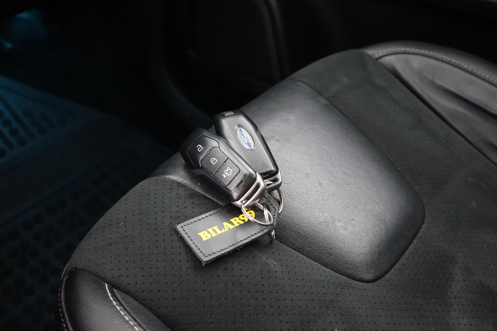 Ford Galaxy 2016 2,0 TDCi 180hv PowerShift Titanium Business AWD 5-ovinen - YritysOutlet - Myydään vain yrityksille - 7-paikkainen | Adapt. vakkari | P.kamera | Muistipenkki