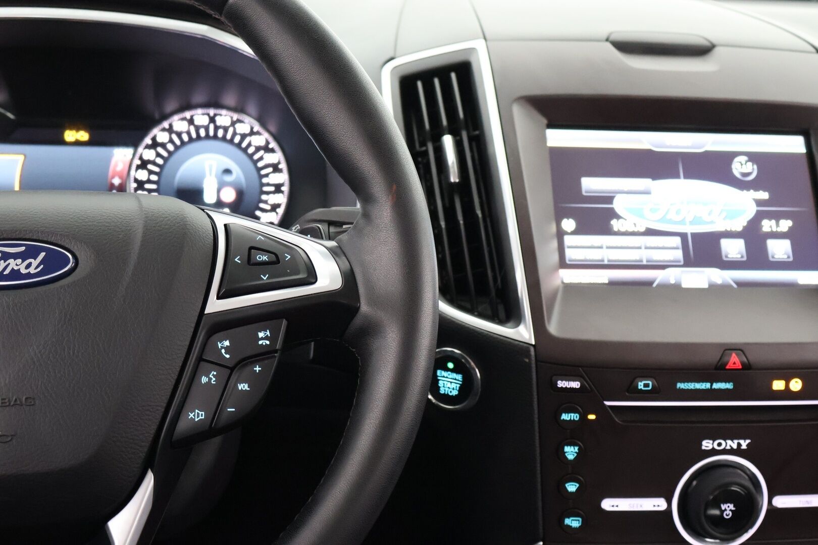 Ford Galaxy 2016 2,0 TDCi 180hv PowerShift Titanium Business AWD 5-ovinen - YritysOutlet - Myydään vain yrityksille - 7-paikkainen | Adapt. vakkari | P.kamera | Muistipenkki