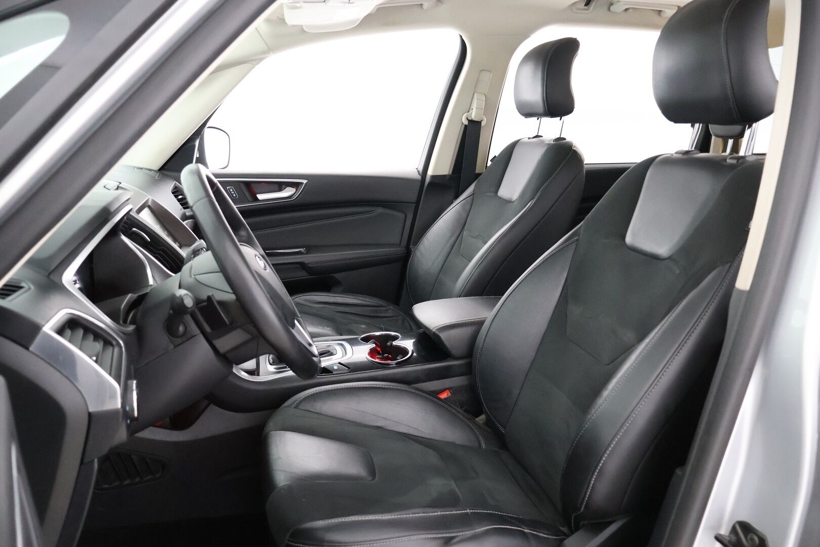 Ford Galaxy 2016 2,0 TDCi 180hv PowerShift Titanium Business AWD 5-ovinen - YritysOutlet - Myydään vain yrityksille - 7-paikkainen | Adapt. vakkari | P.kamera | Muistipenkki