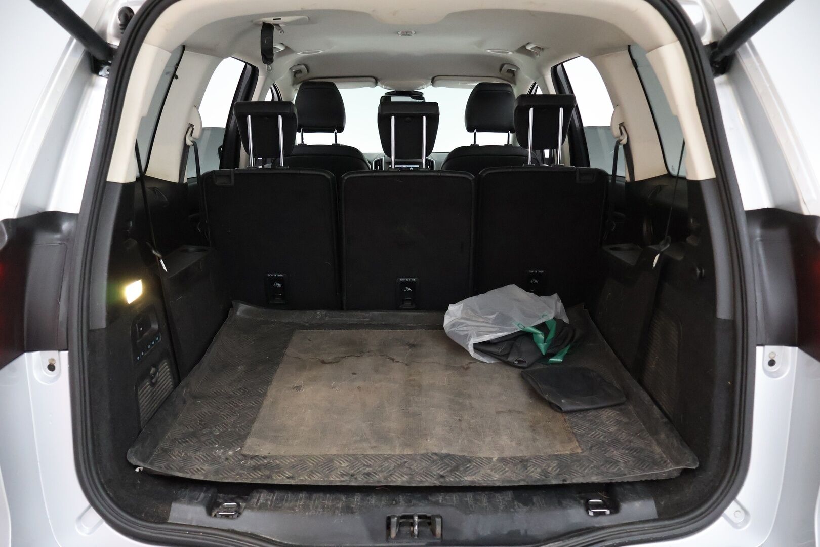 Ford Galaxy 2016 2,0 TDCi 180hv PowerShift Titanium Business AWD 5-ovinen - YritysOutlet - Myydään vain yrityksille - 7-paikkainen | Adapt. vakkari | P.kamera | Muistipenkki