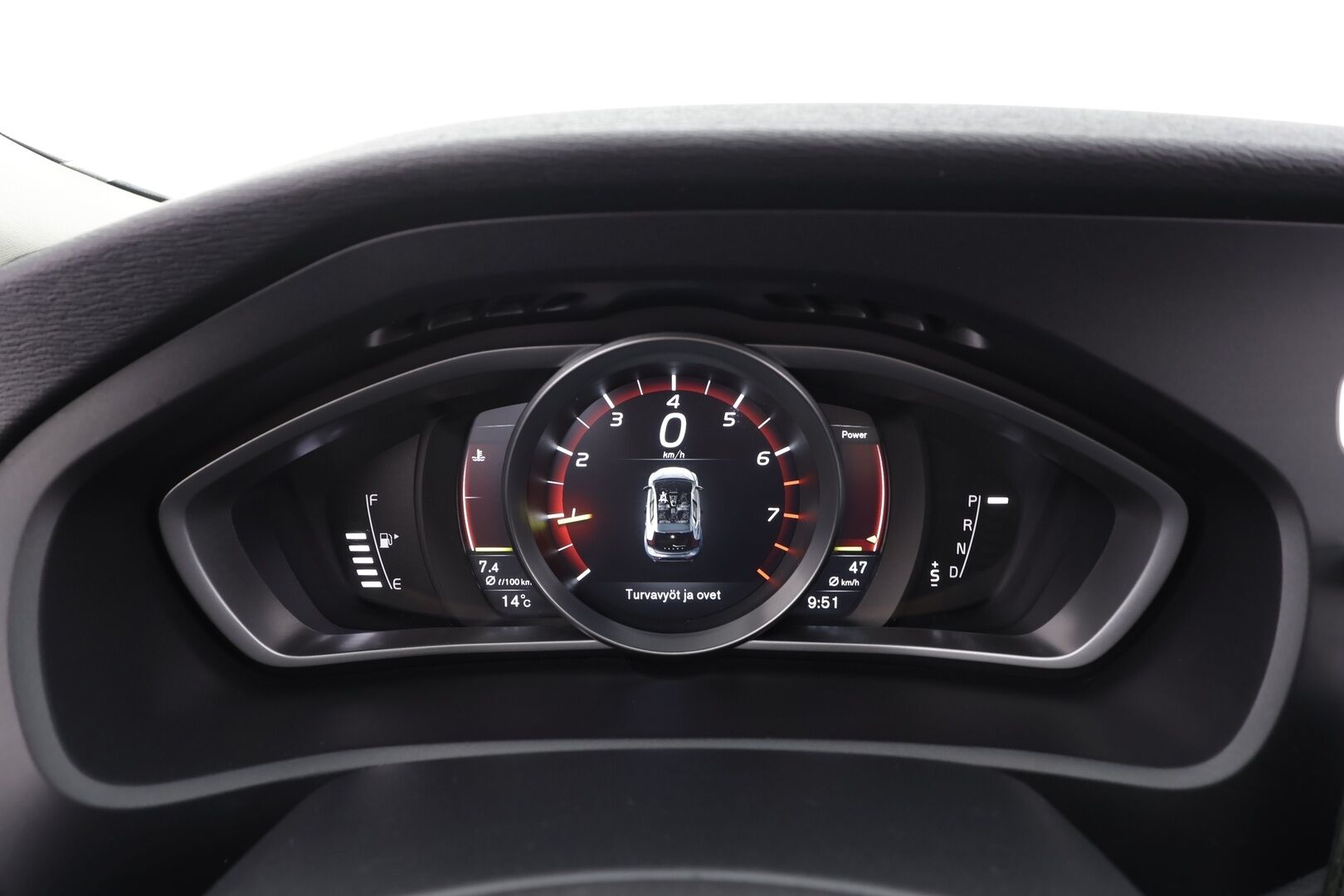 Volvo V40 2019 T2 Business Dynamic Edition aut * Webasto / ACC / Full-LED / P.Tutkat / Muistipenkki / Kaistavahti / Navi / Keyless * - Suomi-auto / Kahdet renkaat aluvanteilla - HULLUT AVAJAISHULINAT KORKOTARJOUS 3,29 %