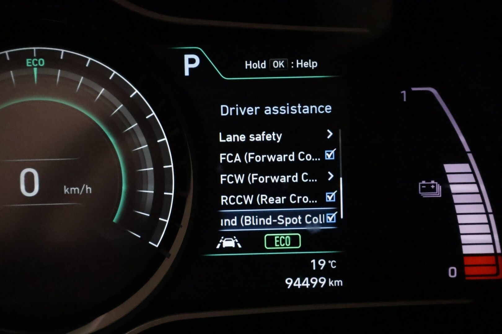 Hyundai KONA 2019 electric 204 hv Style **HUD / Adapt.Vakkari / KRELL / LED-valot / P.kamera / Ilmastoidut nahat /  Navi / Keyless** - Suomi-auto 
