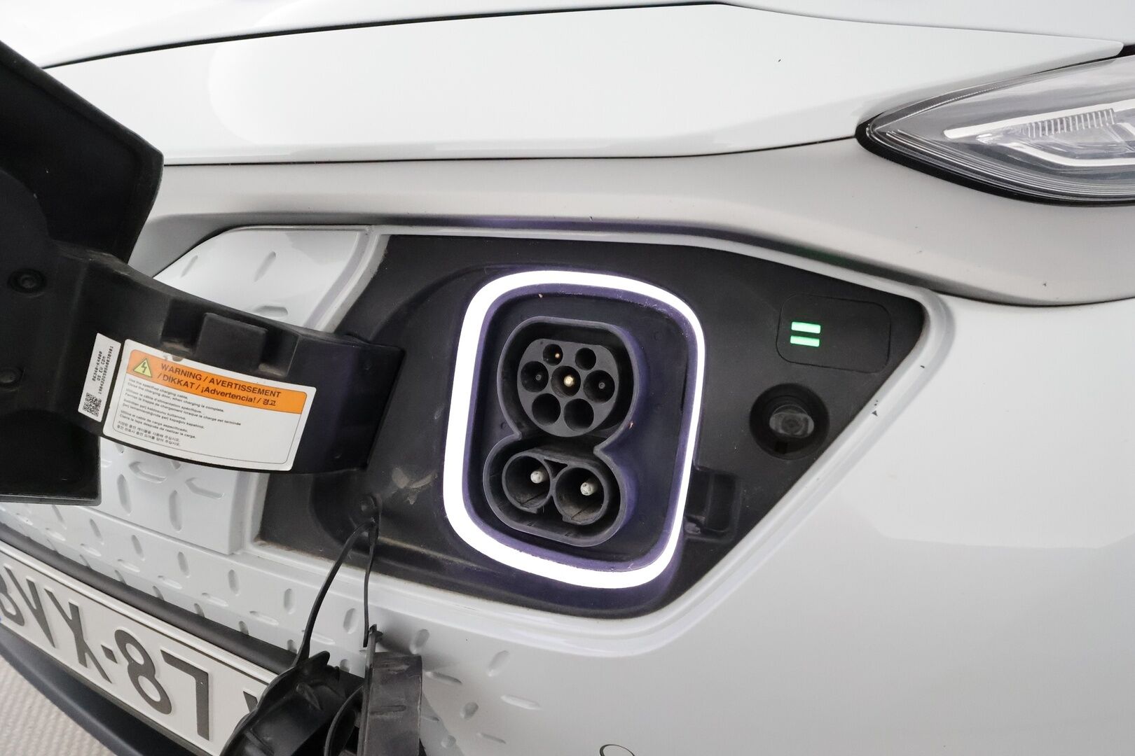 Hyundai KONA 2019 electric 204 hv Style **HUD / Adapt.Vakkari / KRELL / LED-valot / P.kamera / Ilmastoidut nahat /  Navi / Keyless** - Suomi-auto 