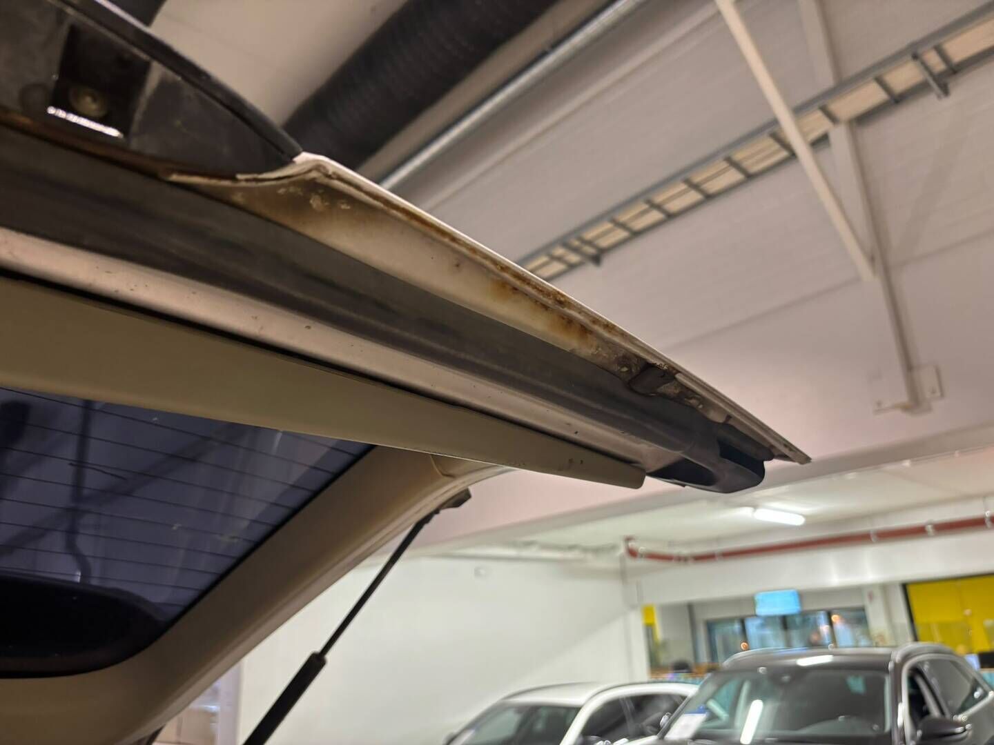 BMW X5 2001 X5 3.0d -*Myydään huutokaupat.com* - | Sähkö penkit | Irrotettava koukku | Hifit | P.tutkat | Vakkari | 16.07.2026 katsastettu! |