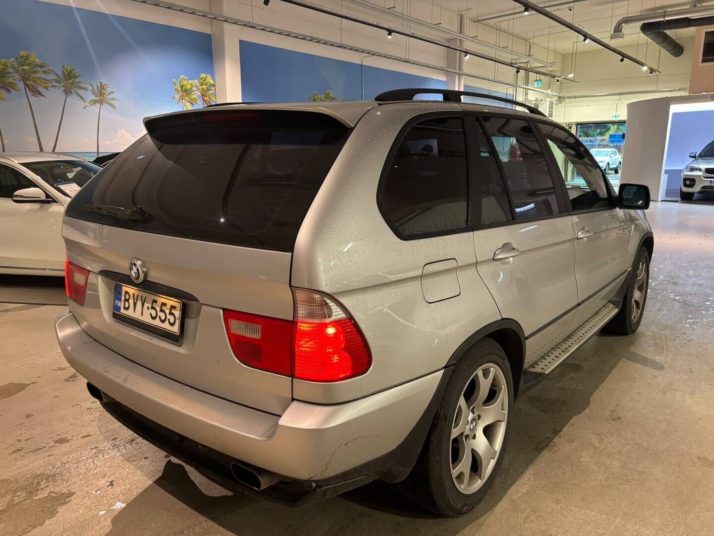 BMW X5 2001 X5 3.0d -*Myydään huutokaupat.com* - | Sähkö penkit | Irrotettava koukku | Hifit | P.tutkat | Vakkari | 16.07.2026 katsastettu! |