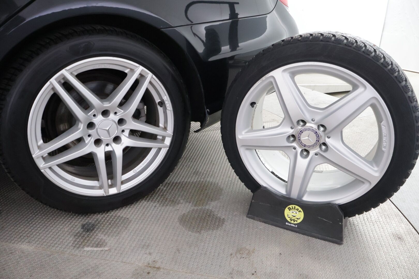 Mercedes-Benz CLS 2013 350 CDI 4MATIC AMG *Webasto / Koukku / Vakkari / Muistipenkit / Ortopedi / ILS / Navi / Sähkökontti!* - *Tässä legendaarinen CLS 350 CDI AMG paketilla!*