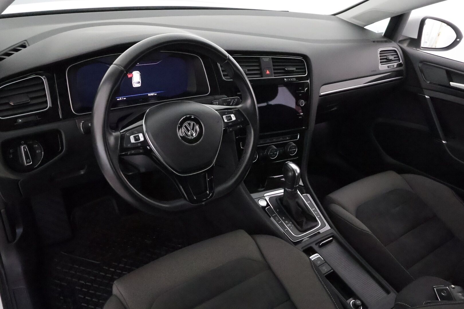 Volkswagen Golf 2019 Variant Highline Limited 1,0 TSI 85 kW DSG *Webasto / ACC / LED / P.Kamera / Navi / Digimittaristo / KeylessGO* - Suomi-auto 