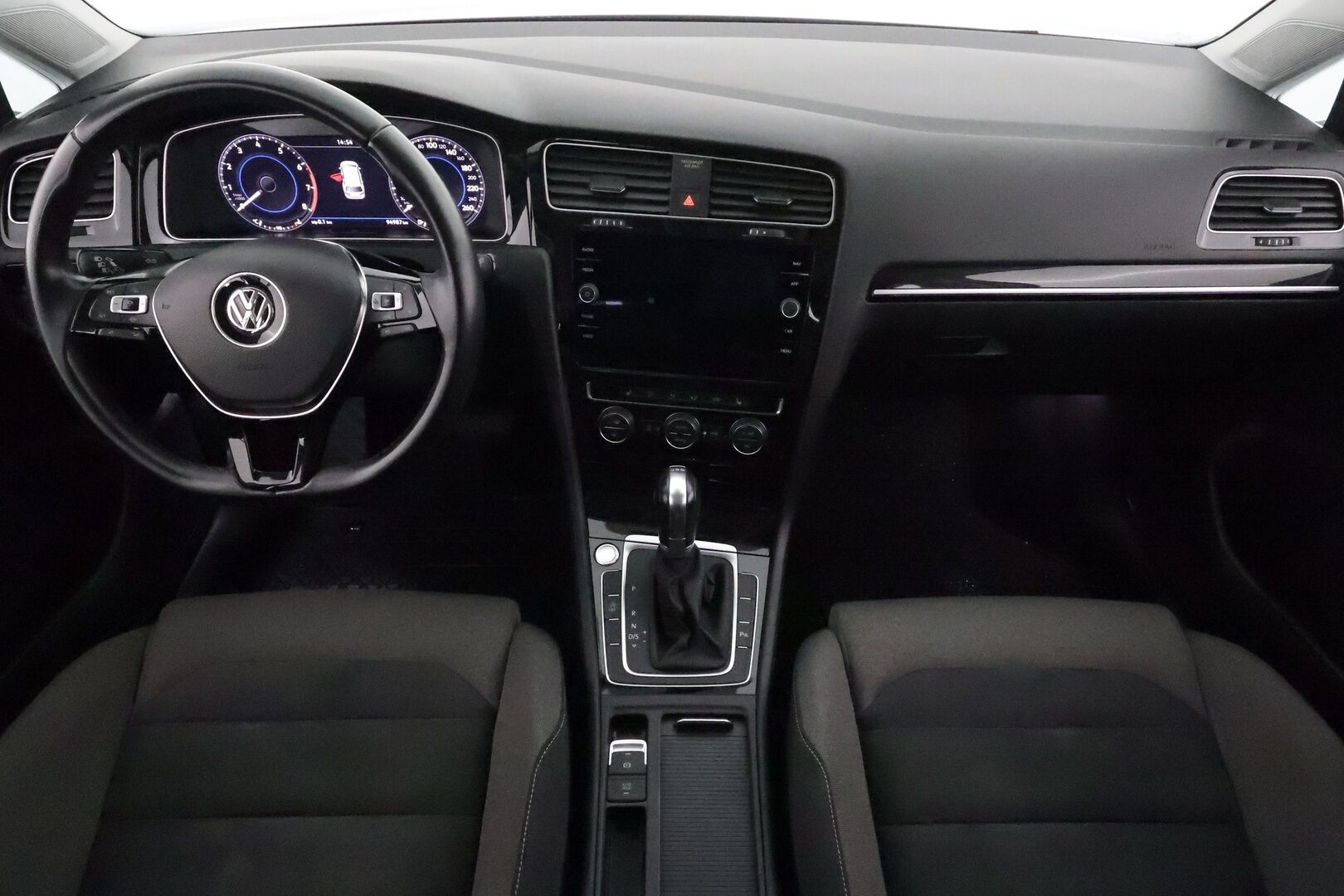Volkswagen Golf 2019 Variant Highline Limited 1,0 TSI 85 kW DSG *Webasto / ACC / LED / P.Kamera / Navi / Digimittaristo / KeylessGO* - Suomi-auto 